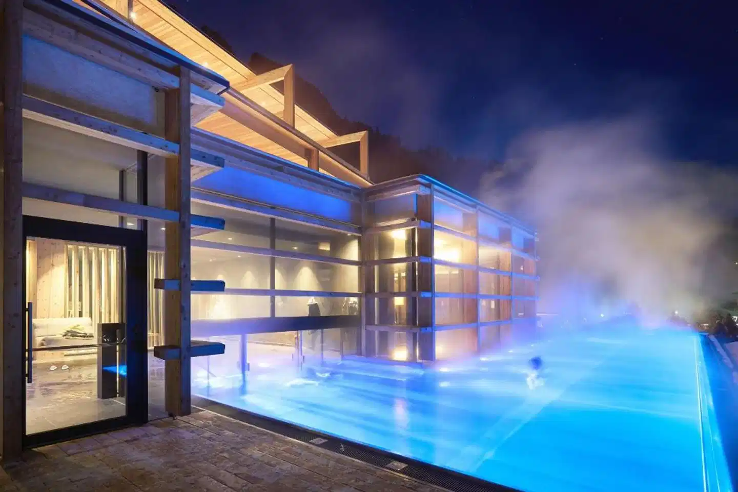 Hotel Cristallo - Wellness Mountain Living Hallenbad