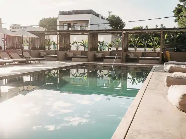 Barefoot Mallorca Pool