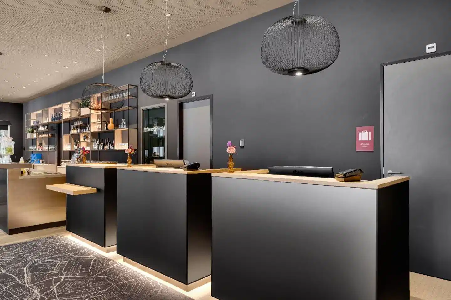 IntercityHotel Leiden Lobby