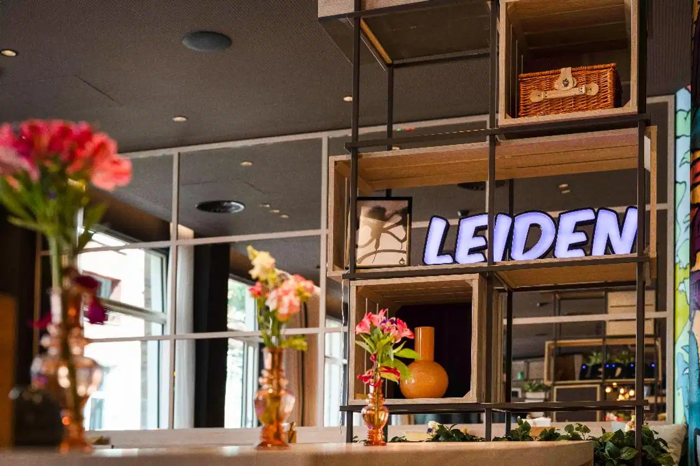 IntercityHotel Leiden Lobby