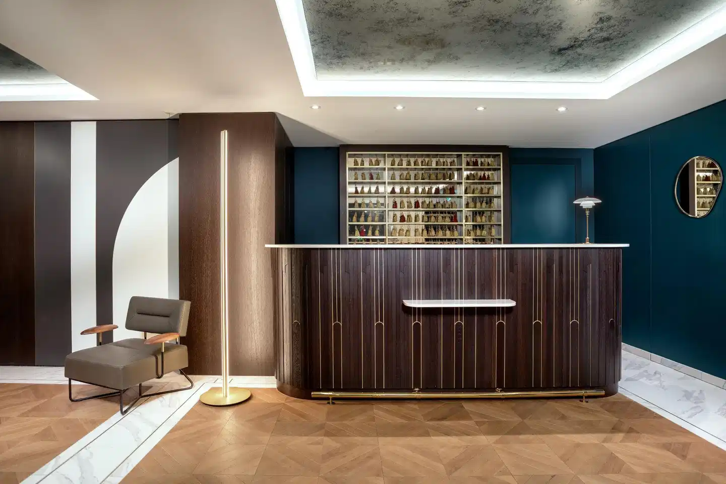 Neues Schloss Privat Hotel Zurich, Autograph Collection Bar