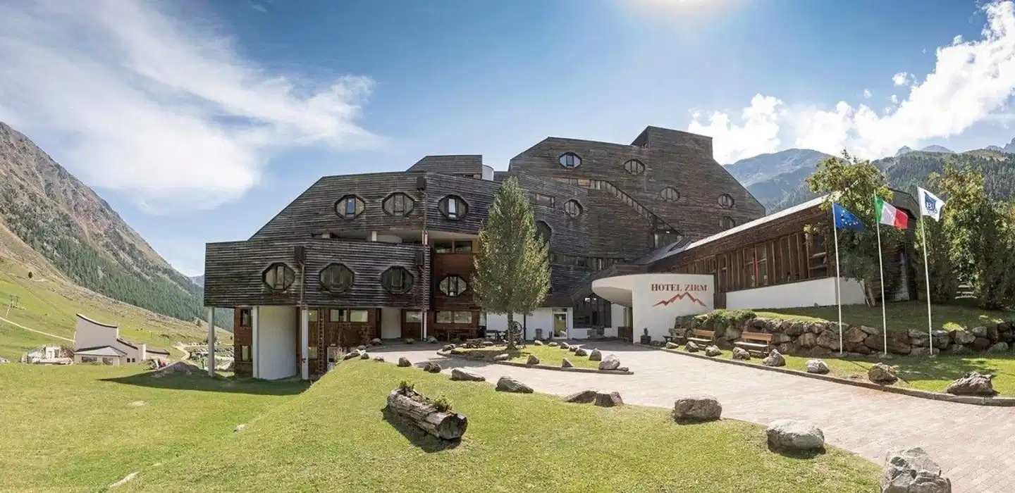 Blu Senales Family & Active Resort Aussenansicht