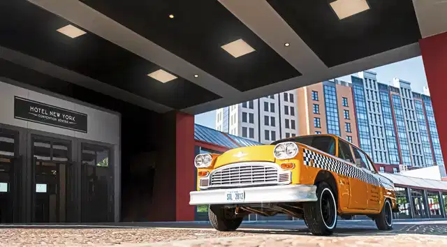 Disney Hotel New York - The Art of Marvel Sport und Entertainment