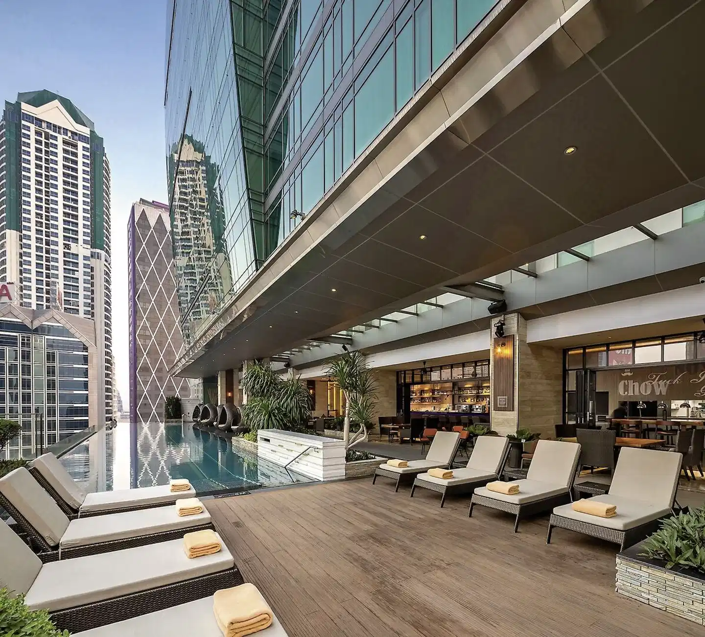 Eastin Grand Hotel Sathorn Bangkok Terrasse