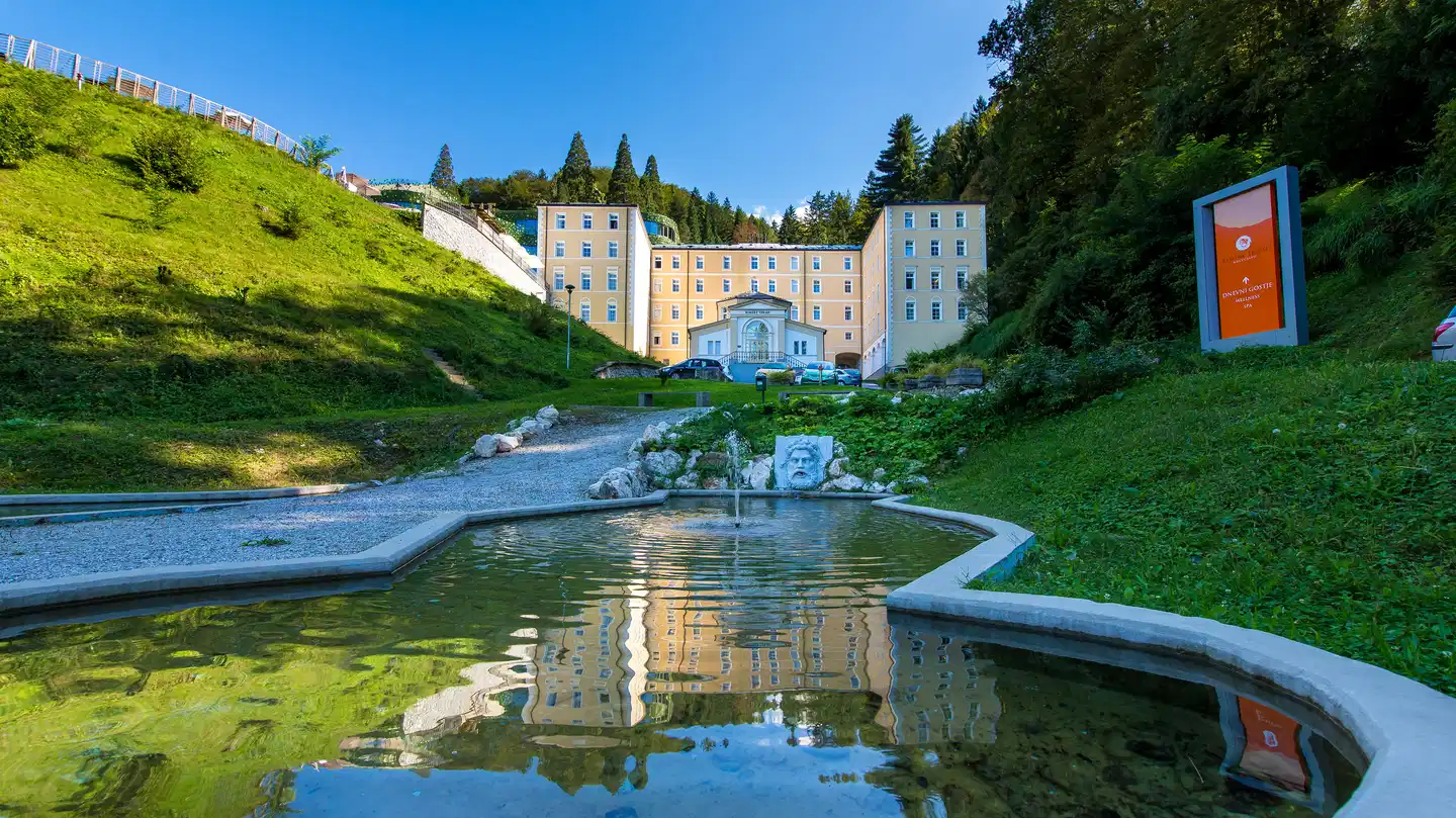 Rimske Terme - Hotel Zdraviliski Dvor Aussenansicht