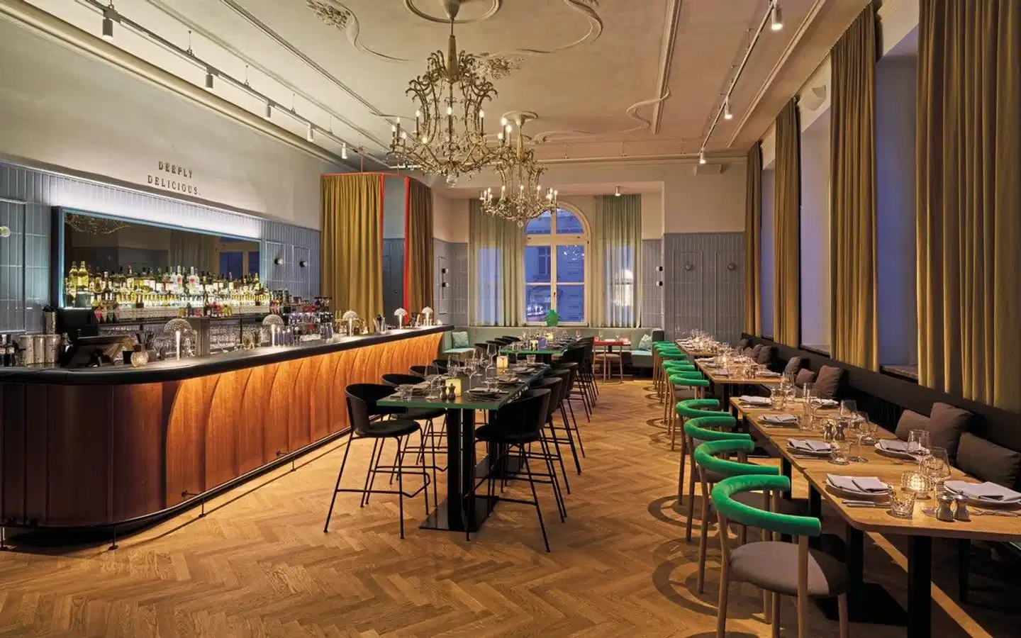 Urban Nature Bad Gastein - Badeschloss Bar