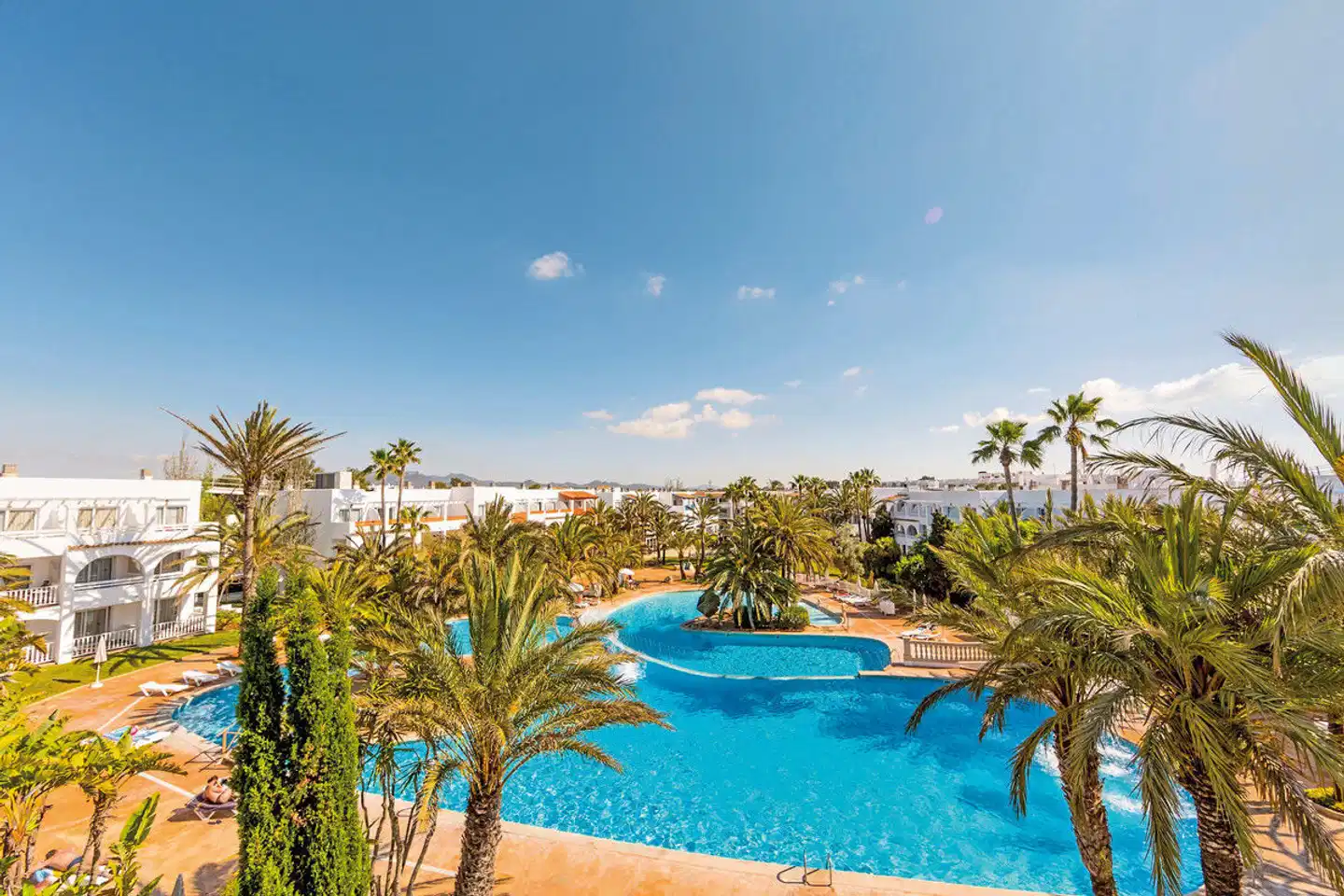 Calimera Fido Gardens Pool