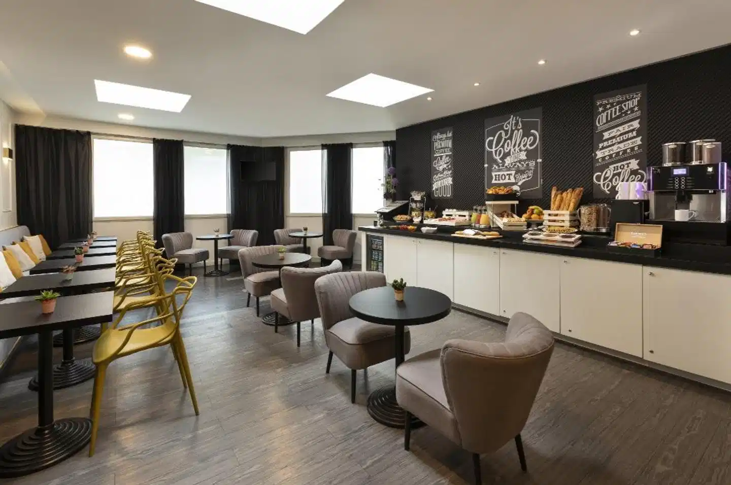 Citadines Bastille Marais Paris Bar