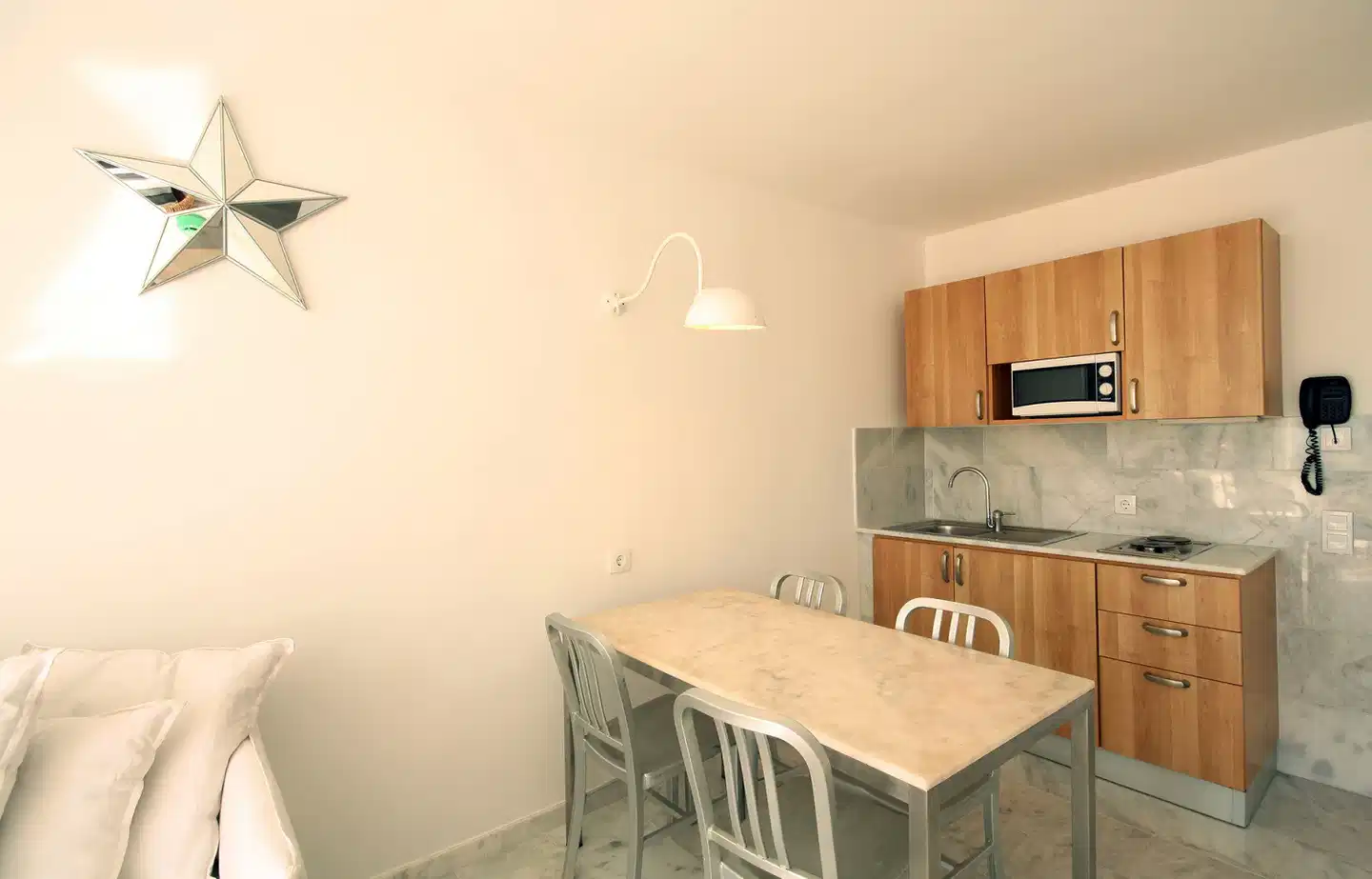 Marina Bayview - Adults Only Wohnbeispiel