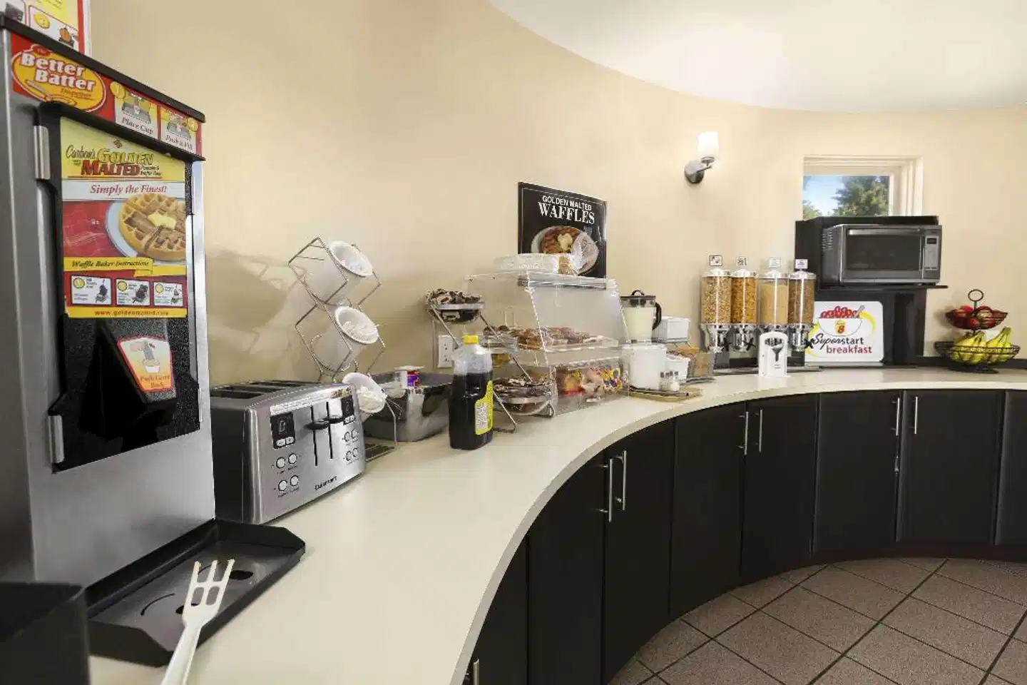 Super 8 by Wyndham North Bay Restaurant