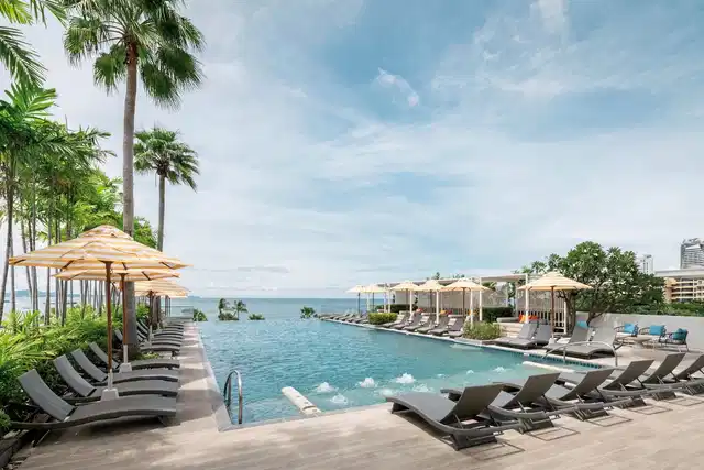 Holiday Inn Pattaya Strand