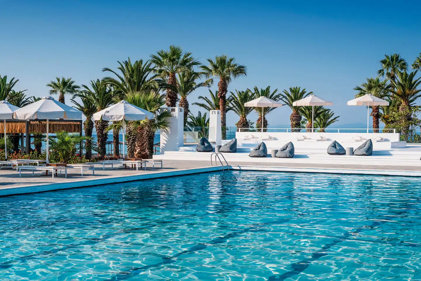 Kassandra Palace Seaside Resort Pool