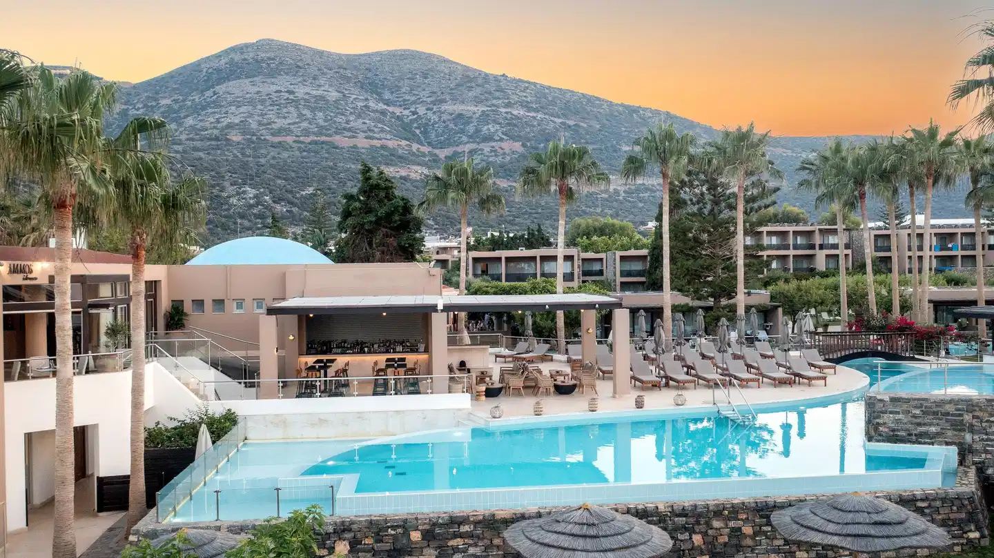 Blue Sea Beach Affiliated by Melia POOL