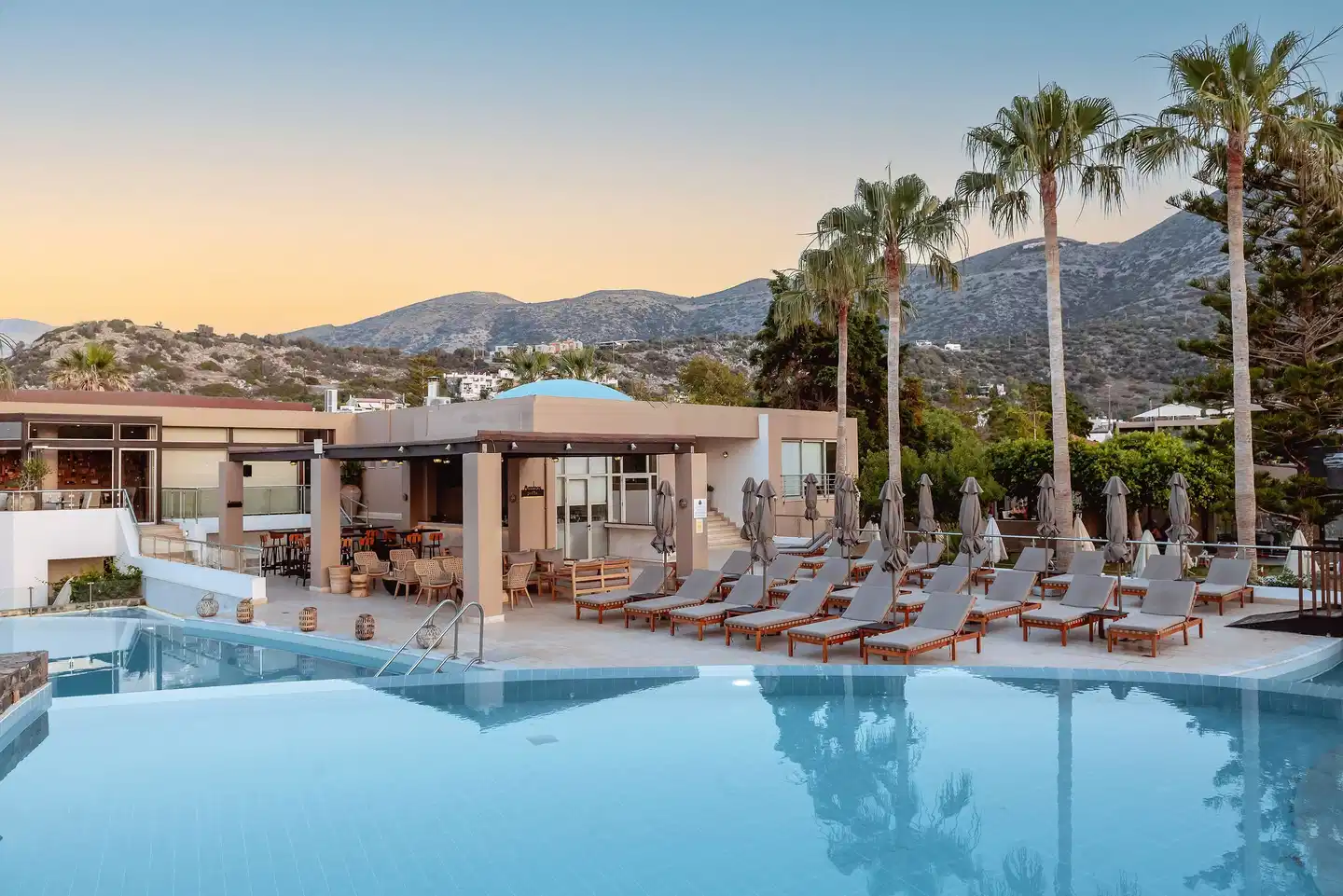 Blue Sea Beach Affiliated by Melia POOL