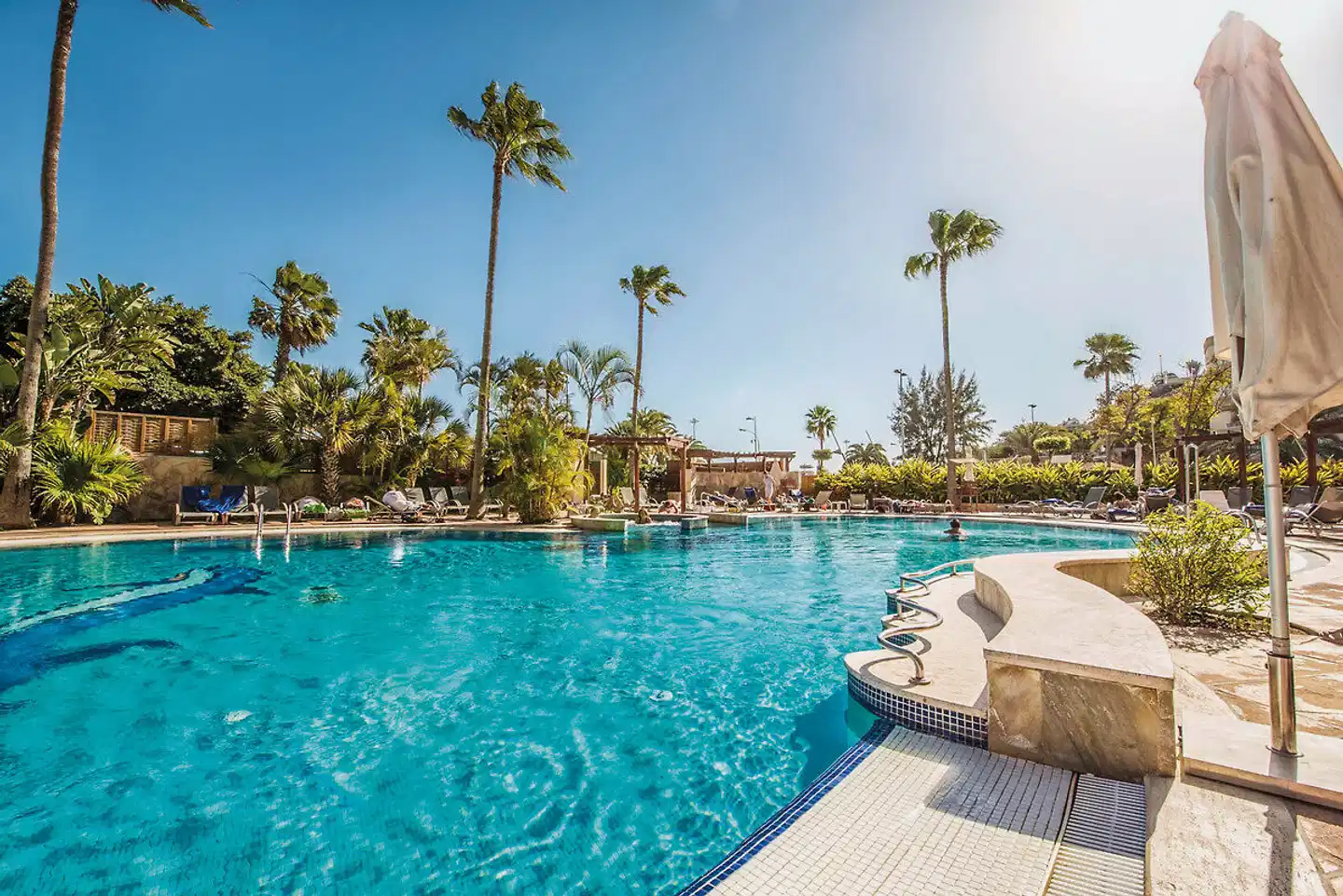 Corallium Dunamar by Lopesan Hotels Pool