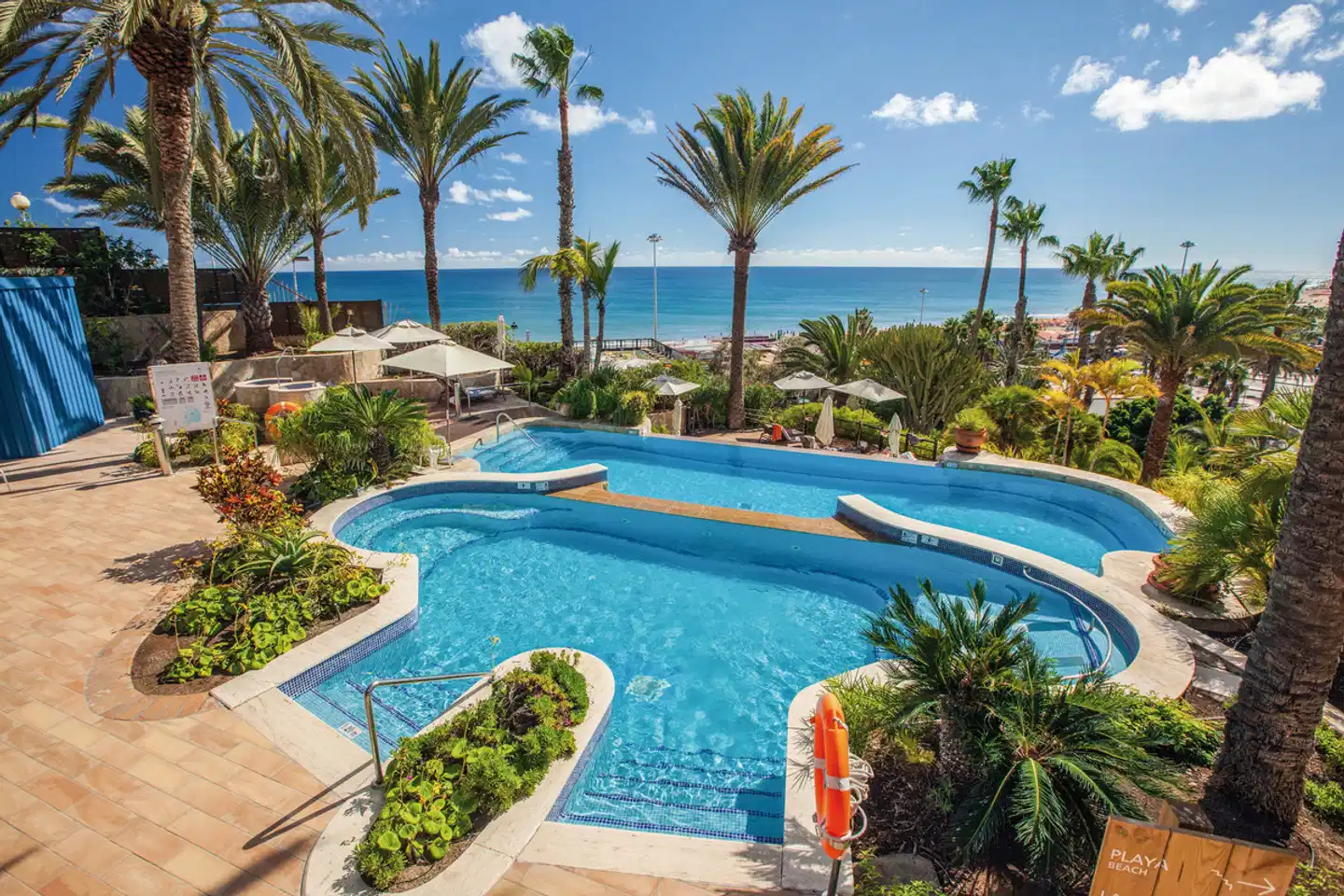 Corallium Dunamar by Lopesan Hotels Pool