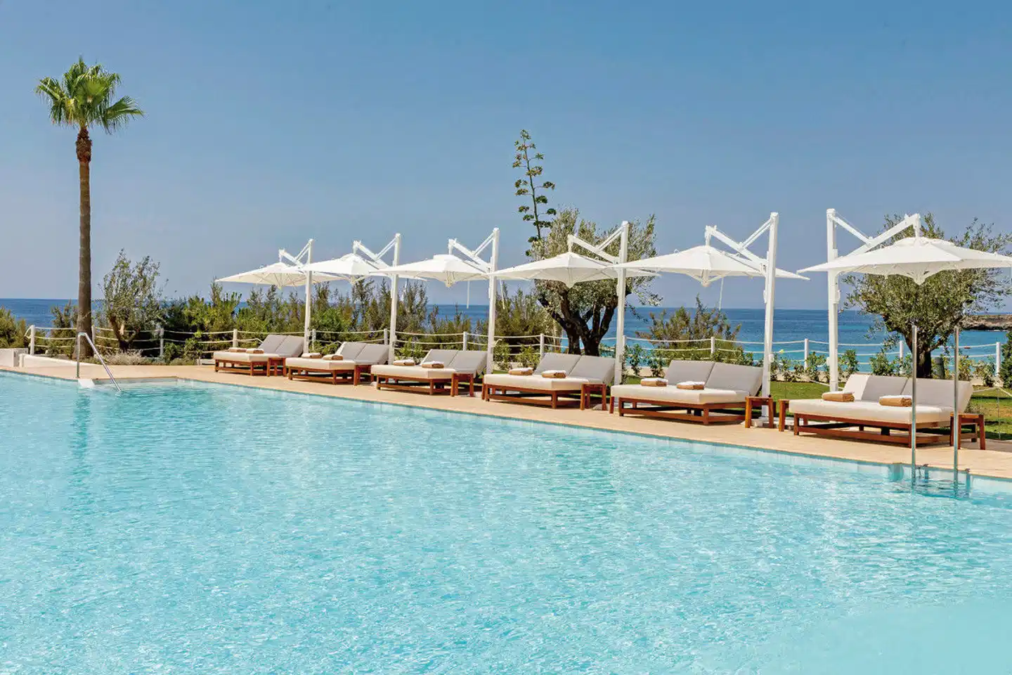 Villa Le Blanc Gran Meliá Pool