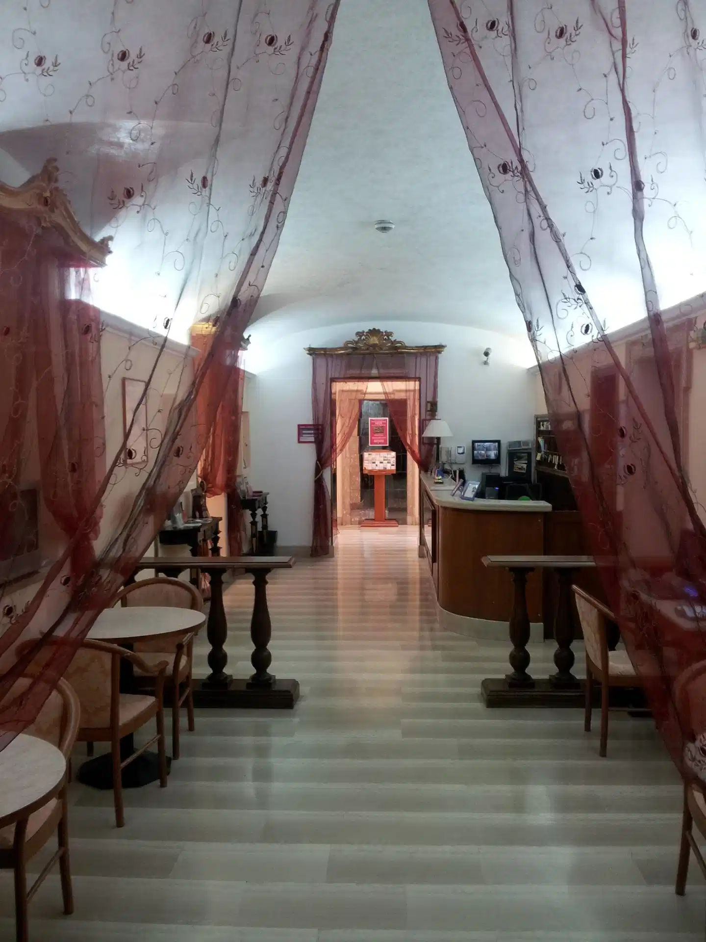 Hotel Center 1 & 2 Lobby