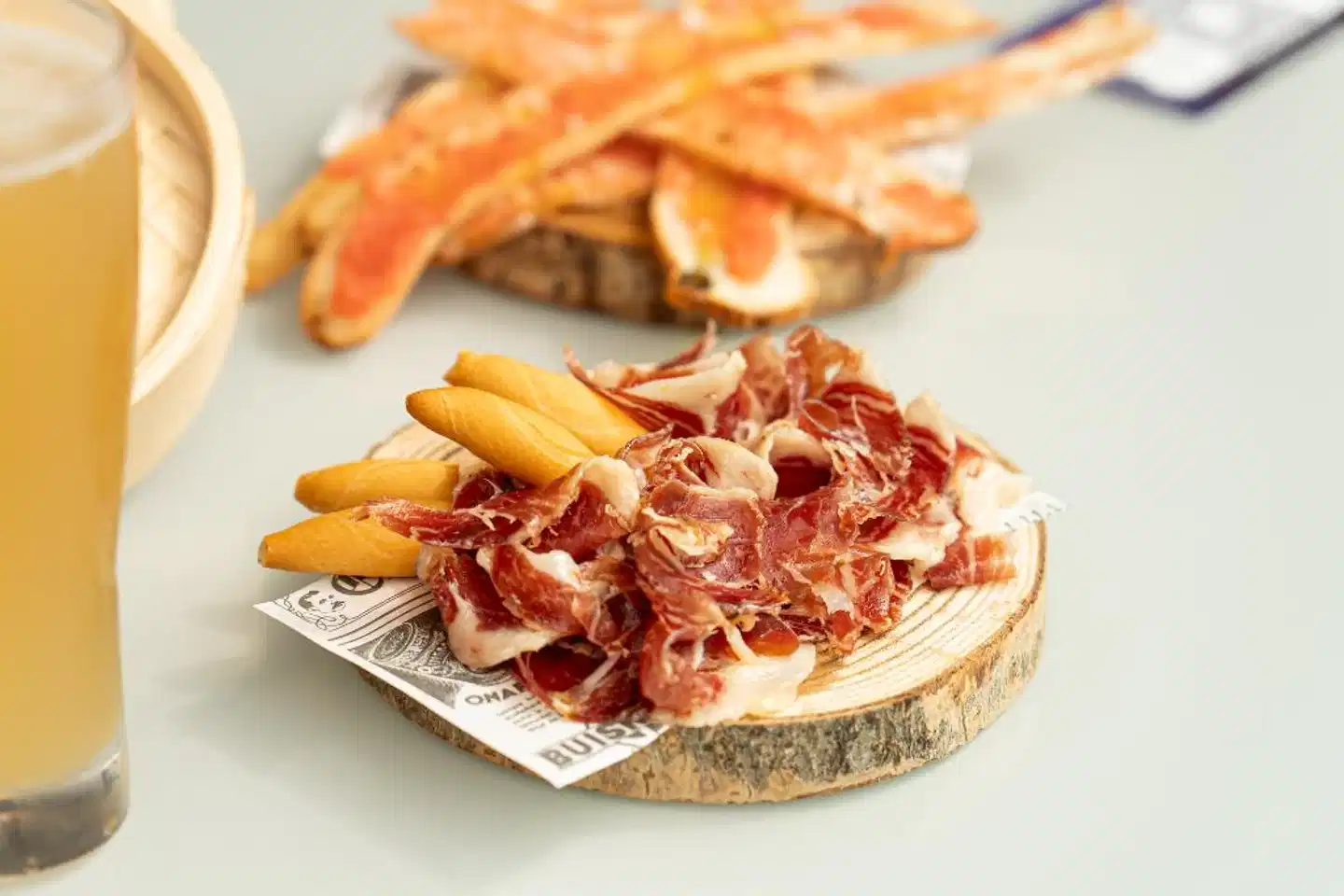 Calipolis Restaurant