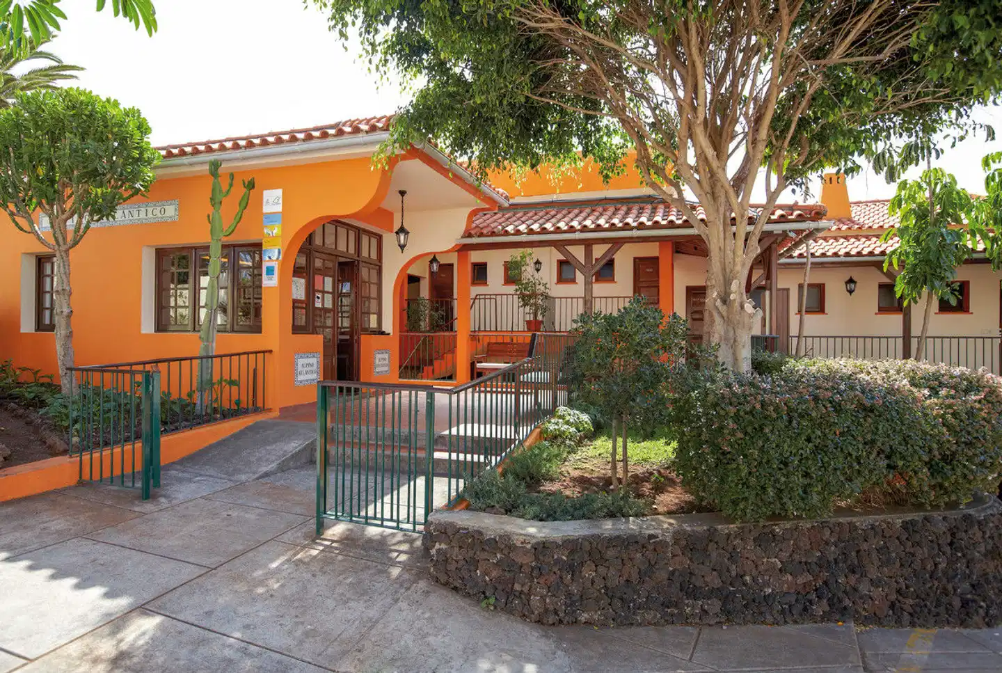 Alpino Atlantico Ayurveda Hotel Aussenansicht