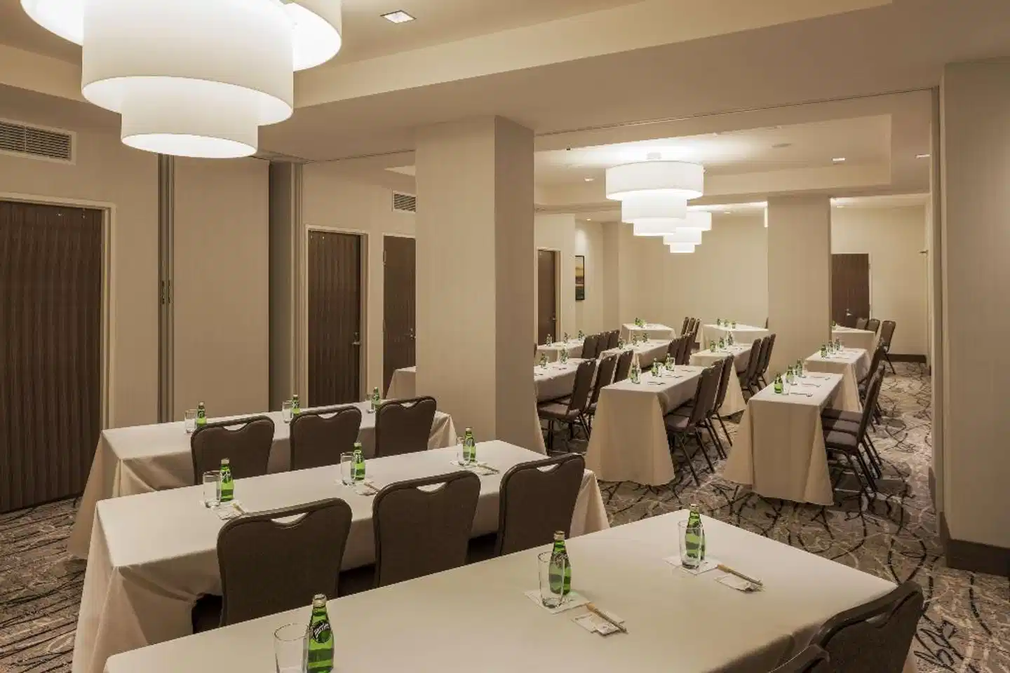 Hilton Garden Inn Long Island City New York Konferenz