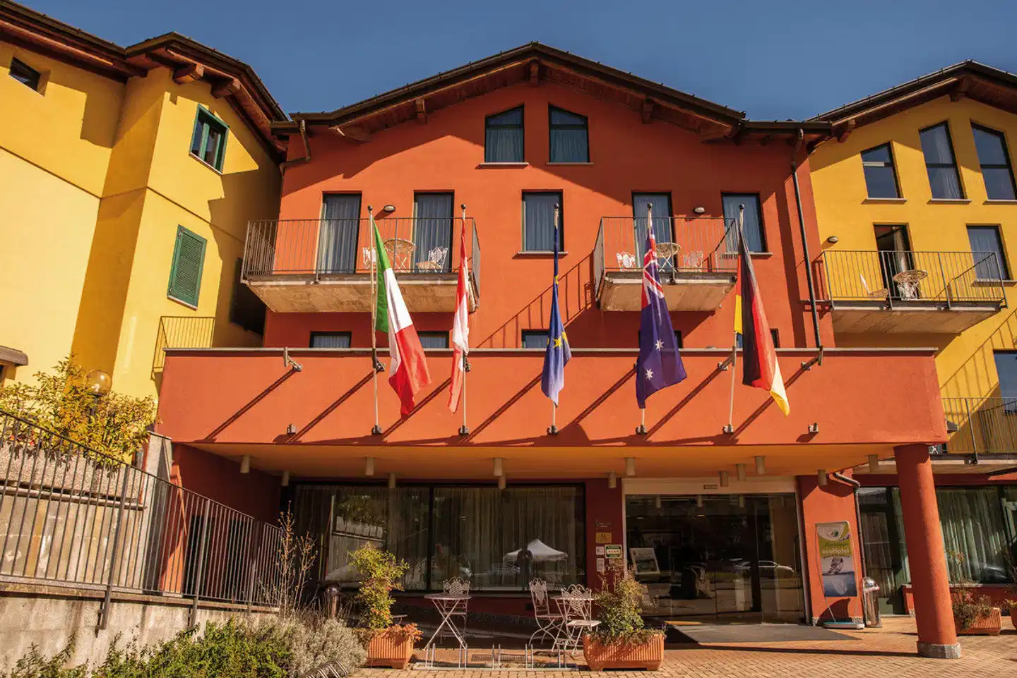 Hotel Montelago Aussenansicht