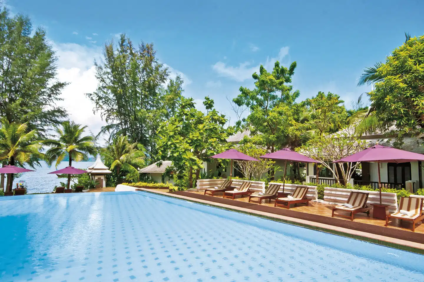 Anyavee Tubkaek Beach Resort Pool