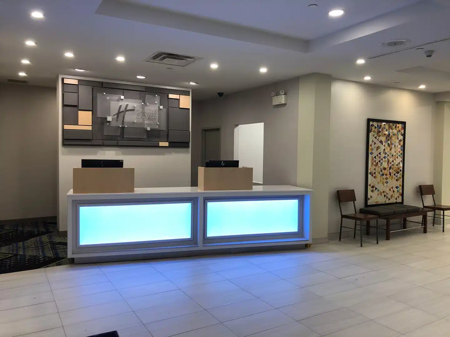 Holiday Inn Express & Suites Halifax Airport Lobby
