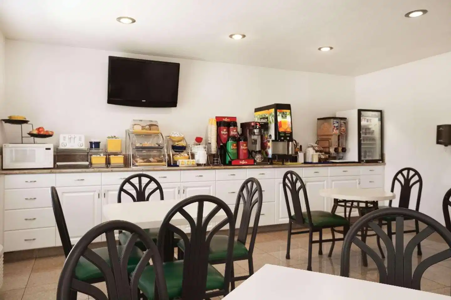 Days Inn by Wyndham Oceanside Wohnbeispiel