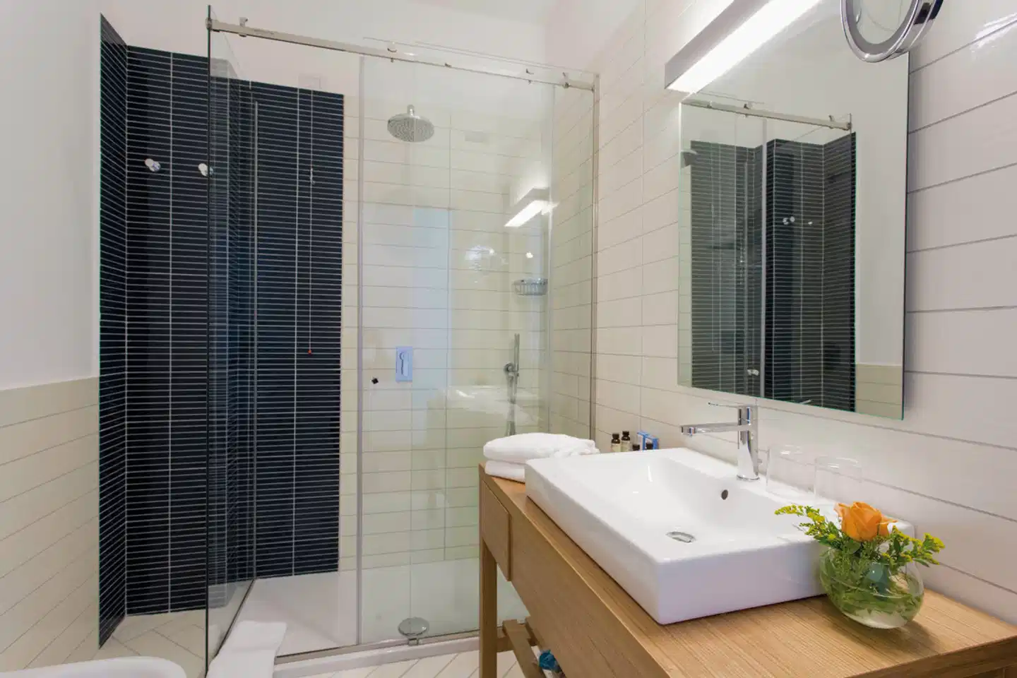 Villa Fiorella Art Hotel Badezimmer