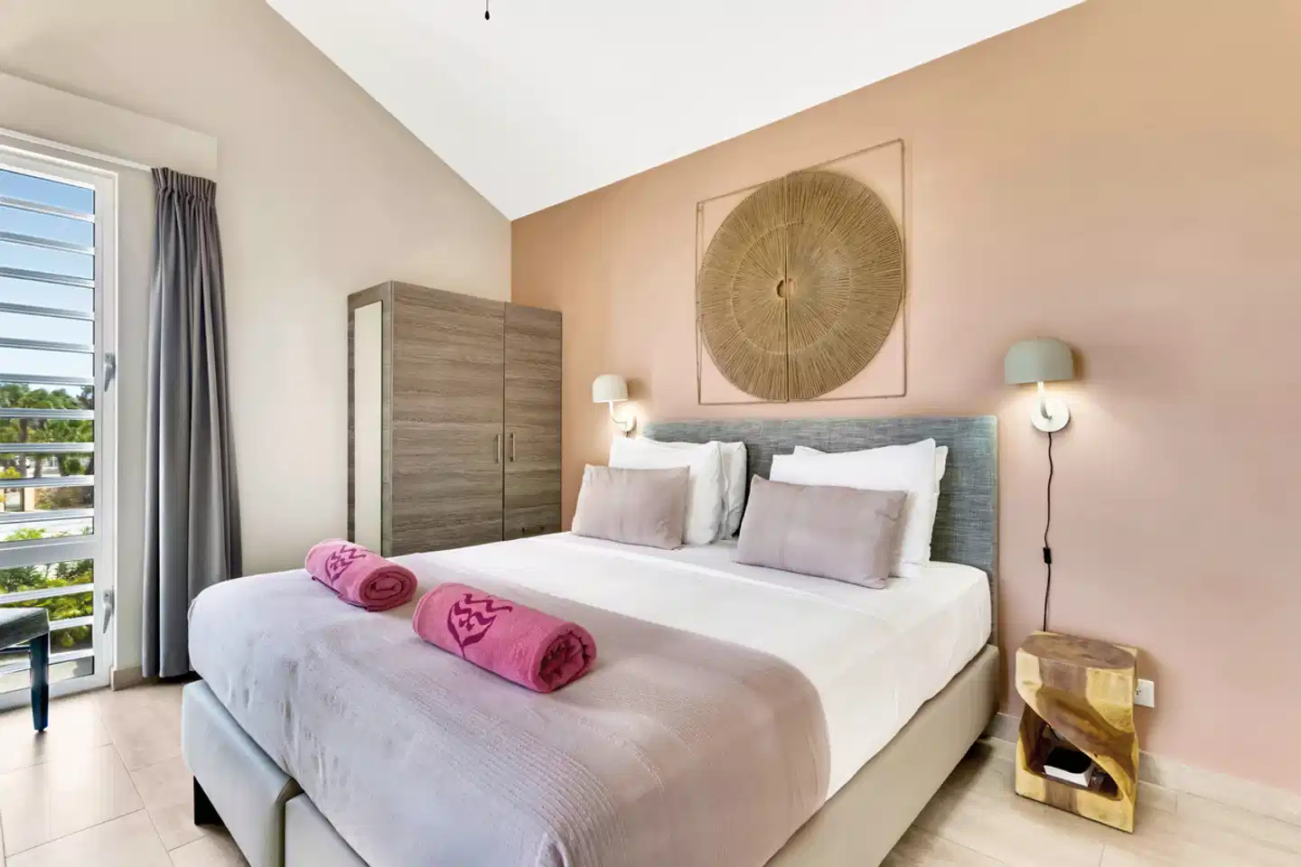 Delfins Beach Resort Bonaire, Tapestry Collection by Hilton Wohnbeispiel