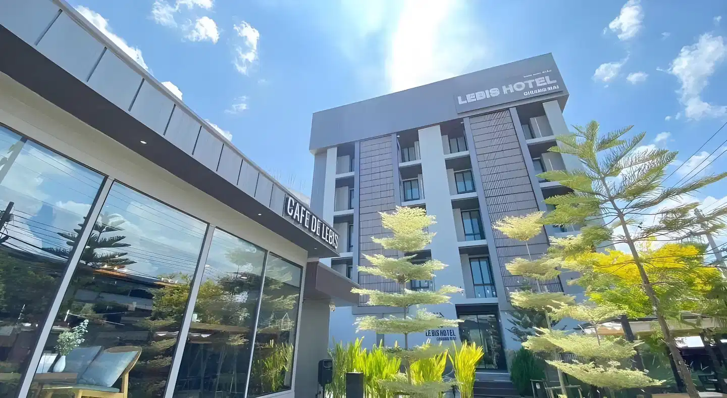 Le Bis Hotel Aussenansicht