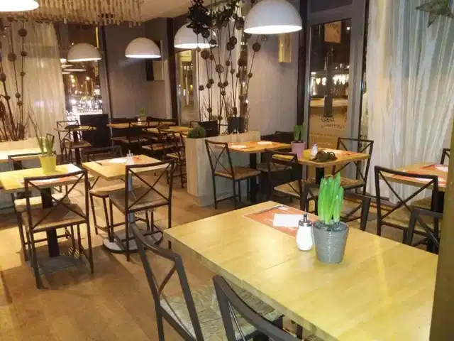 B-aparthotel Regent Lobby