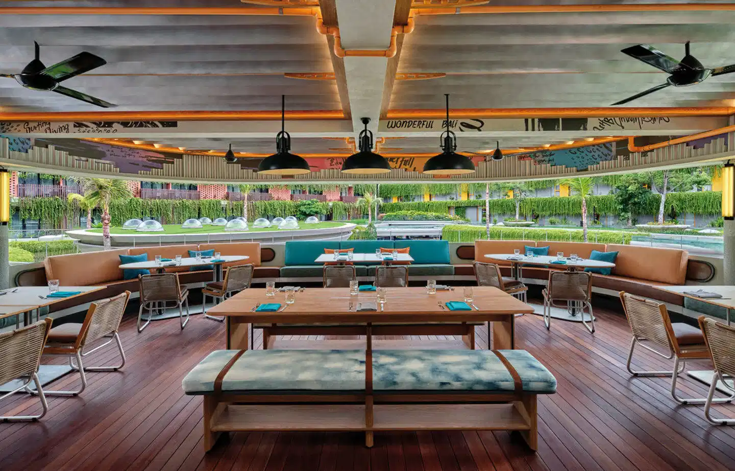 Aloft Bali Kuta at Beachwalk Terrasse