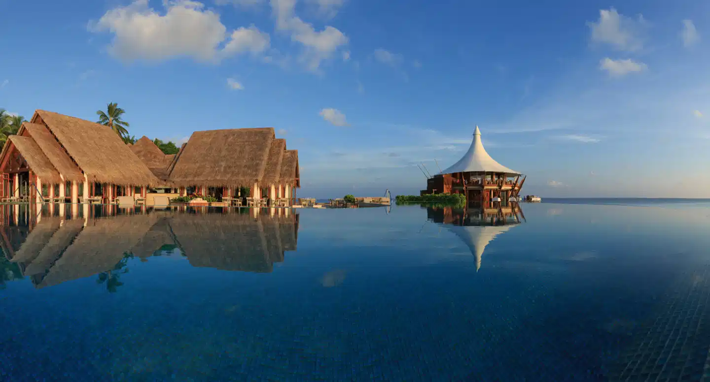 Baros Maldives Pool