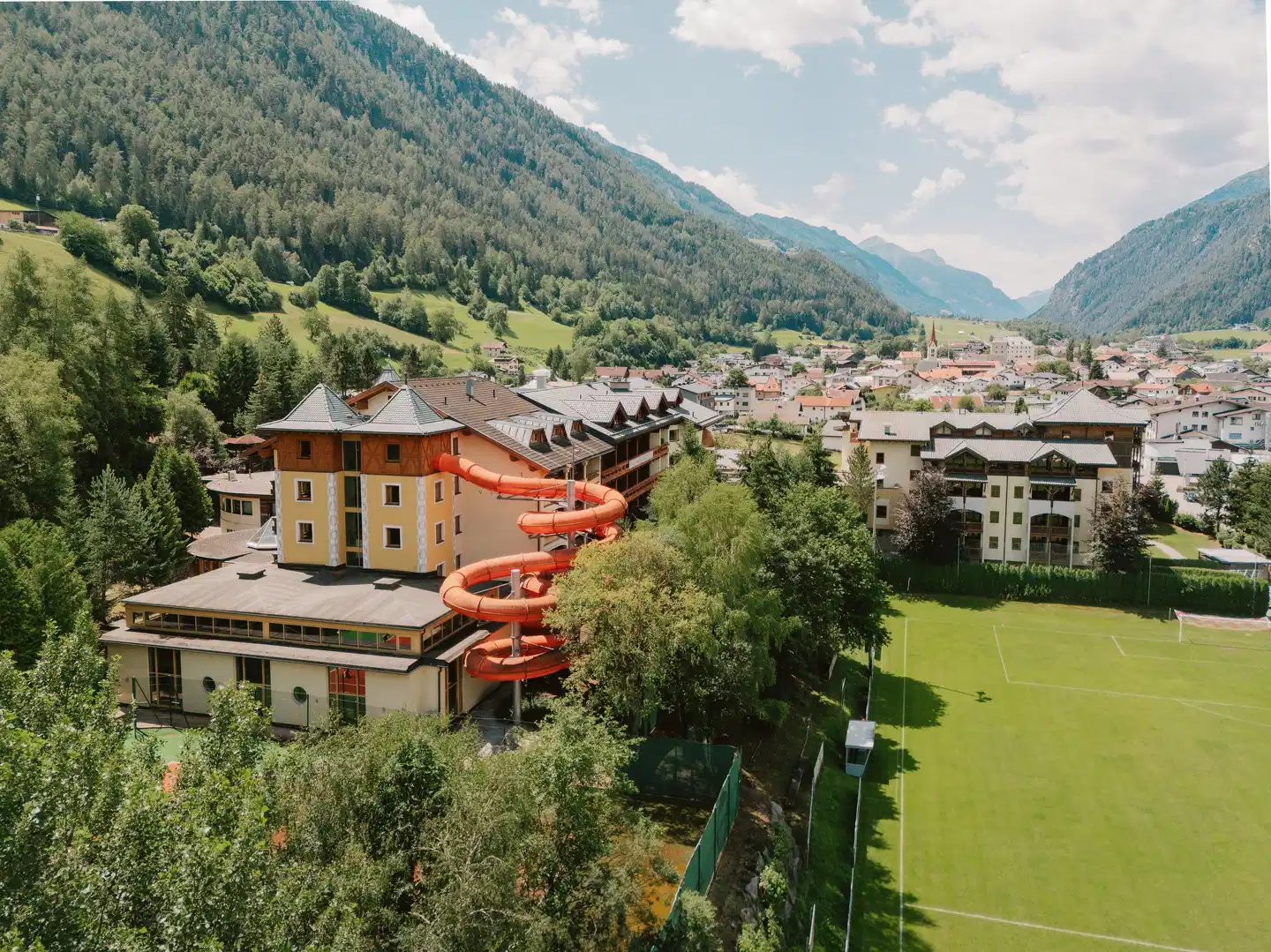 miaflor Familien- & Aktivresort Aussenansicht