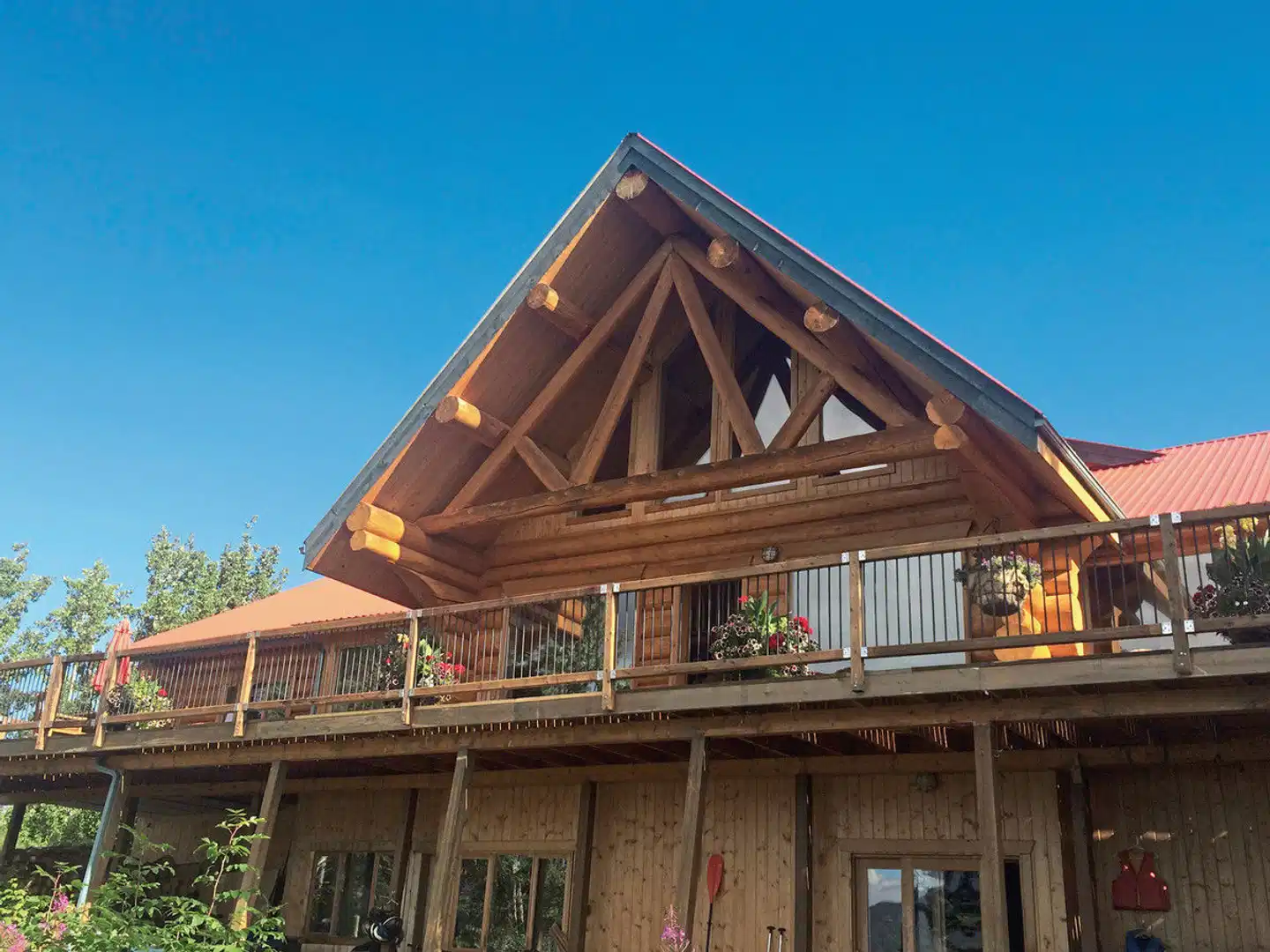 Inn on the Lake Aussenansicht