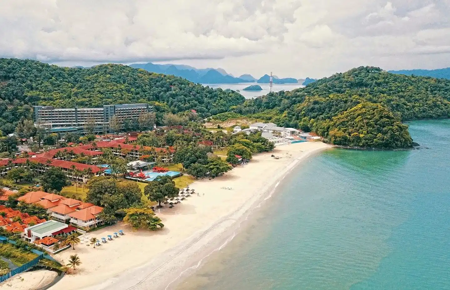 Holiday Villa Beach Resort & Spa Landschaft