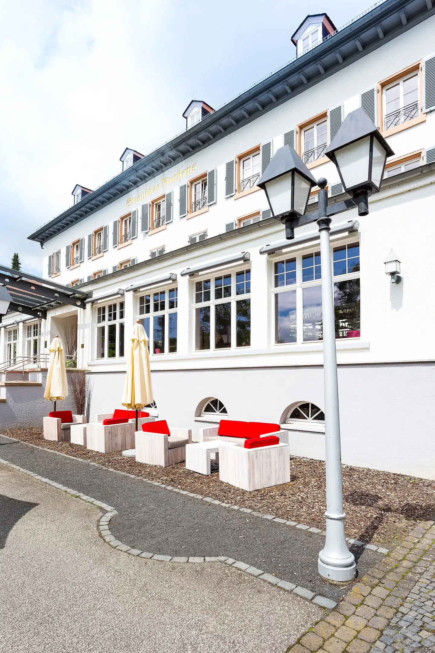 Kurhaus-Hotel Bad Salzhausen Aussenansicht