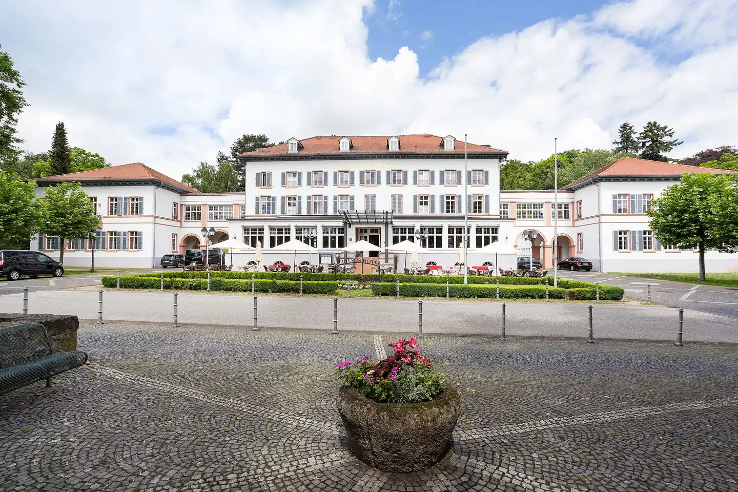 Kurhaus-Hotel Bad Salzhausen Aussenansicht