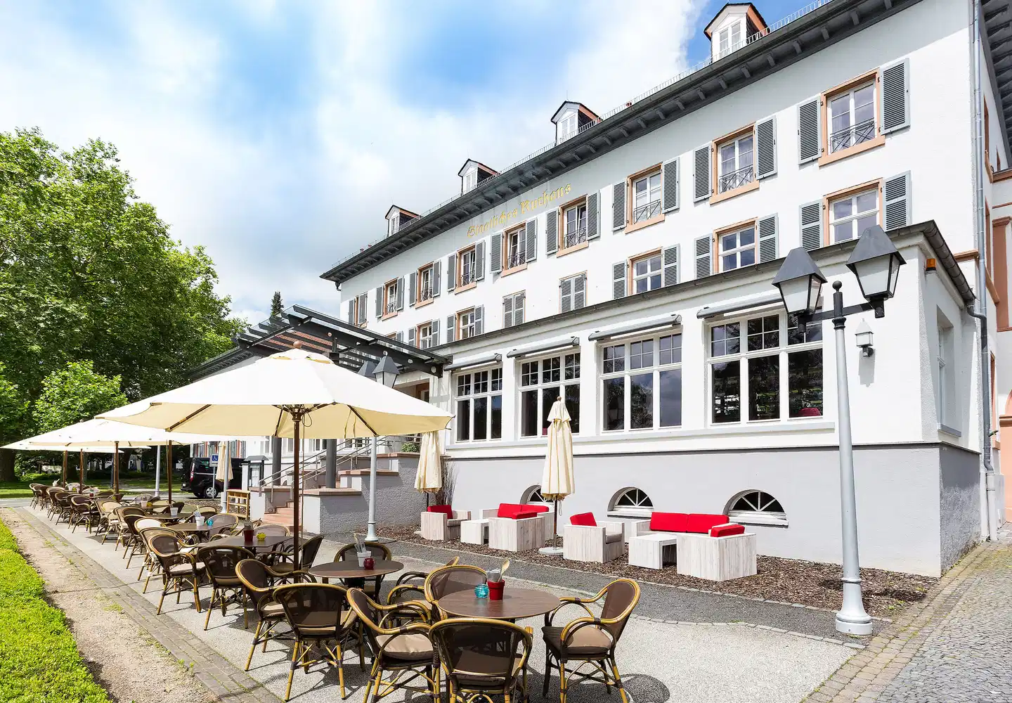 Kurhaus-Hotel Bad Salzhausen Terrasse