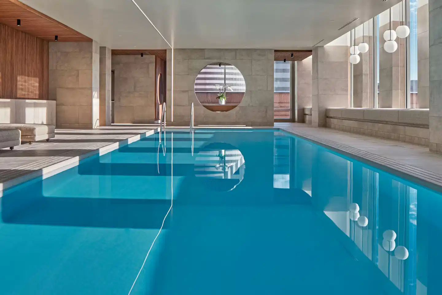 The St. Regis San Francisco Hallenbad