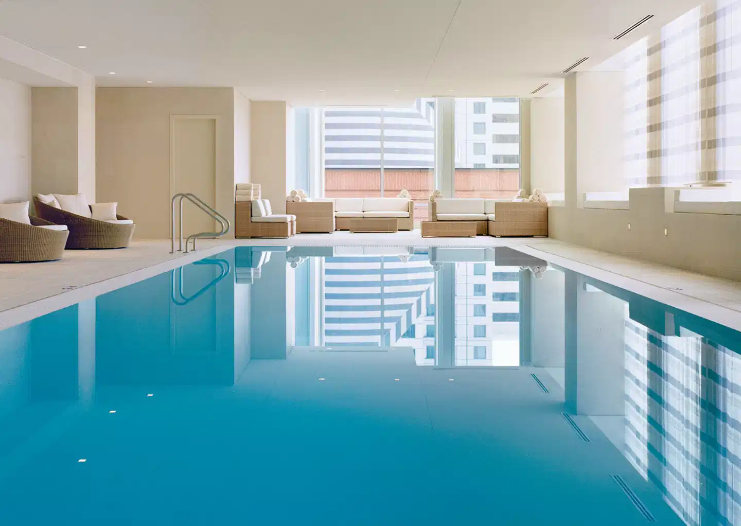 The St. Regis San Francisco Hallenbad