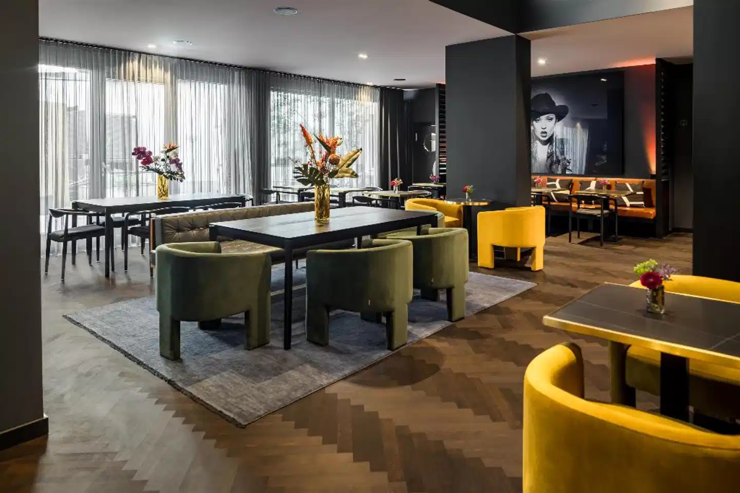 Hotel AMANO Düsseldorf Lobby