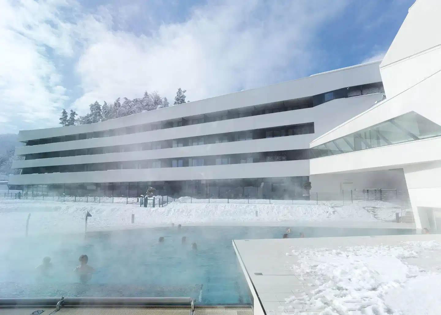 Hotel Karawankenhof - Thermenparadies Aussenansicht