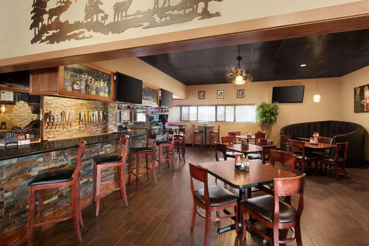 The Kendrick Hotel, Ascend Hotel Collection Bar