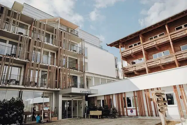 alpenhotel Kaiserfels Aussenansicht