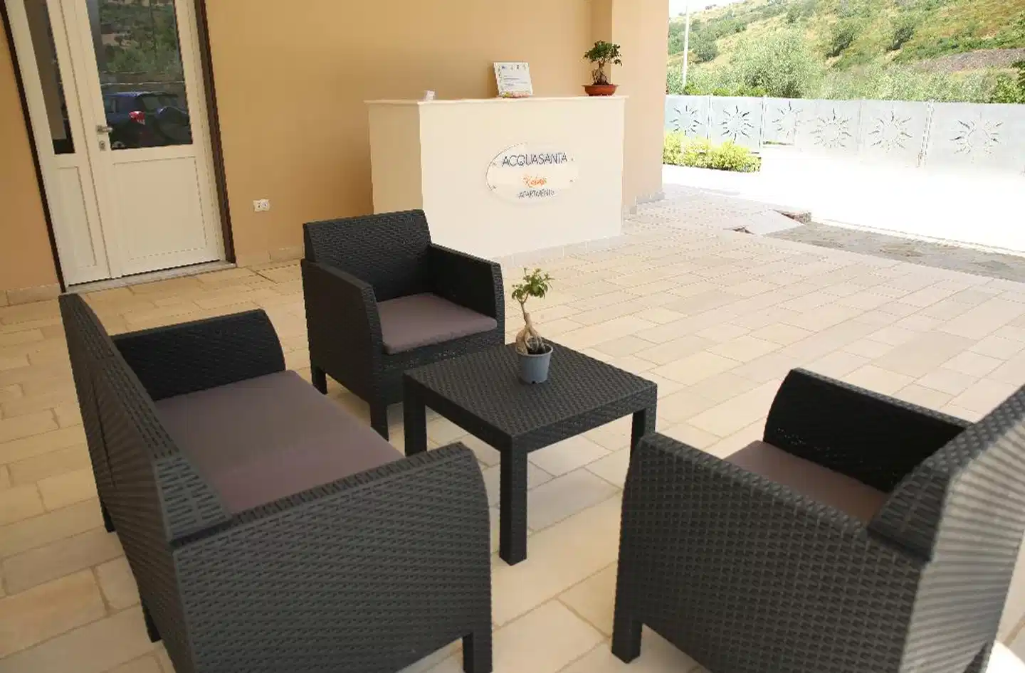 AcquaSanta Relais Lobby