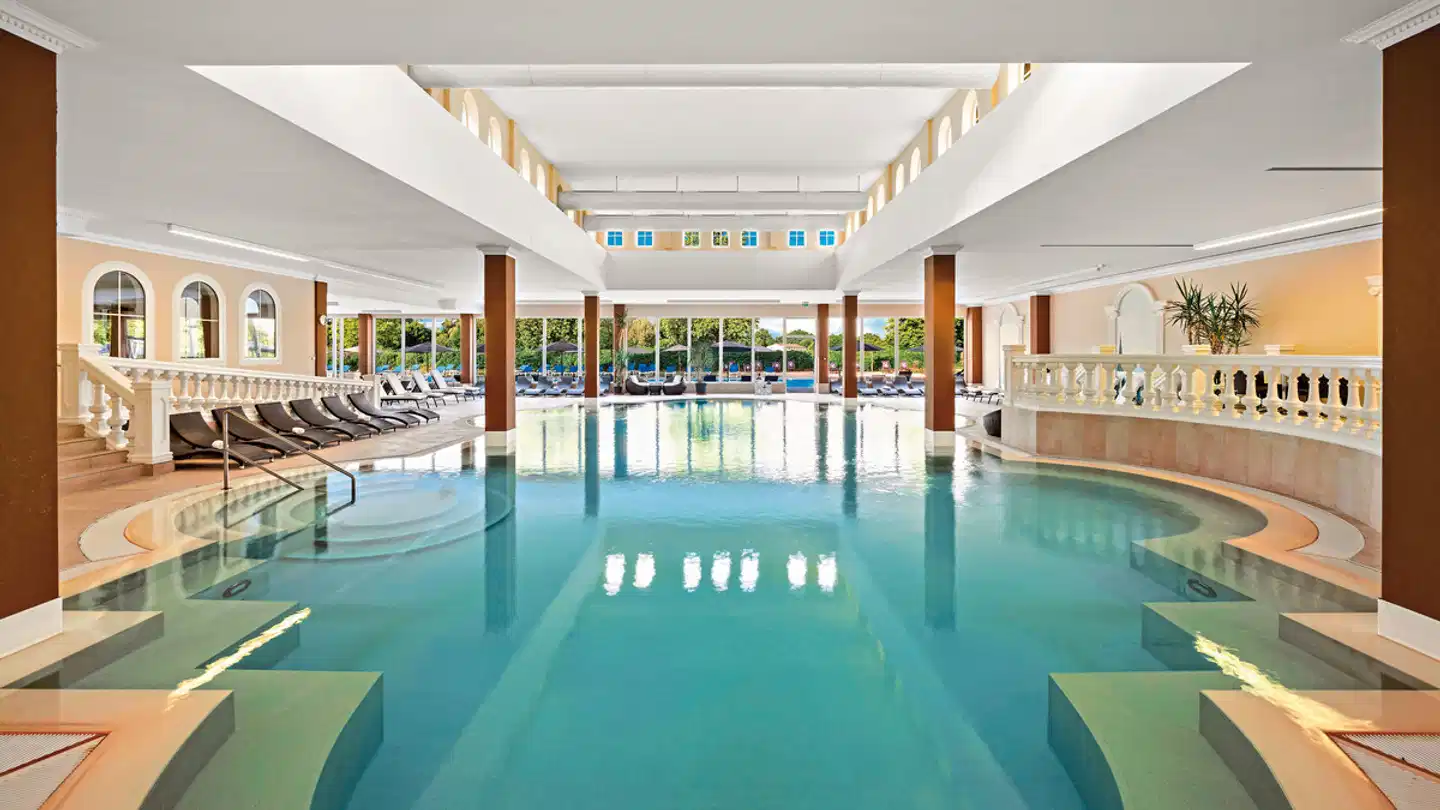 Dorint Marc Aurel Resort Bad Gögging Hallenbad