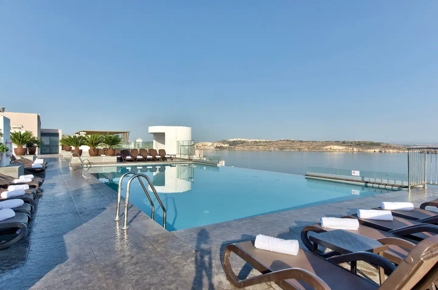 db San Antonio Hotel & Spa Pool